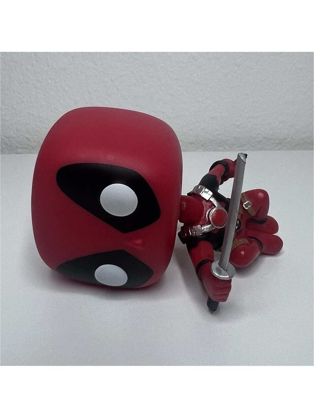 Funko Deadpool Marvel Vinyl Bobblehead Figure Red Black White Comics